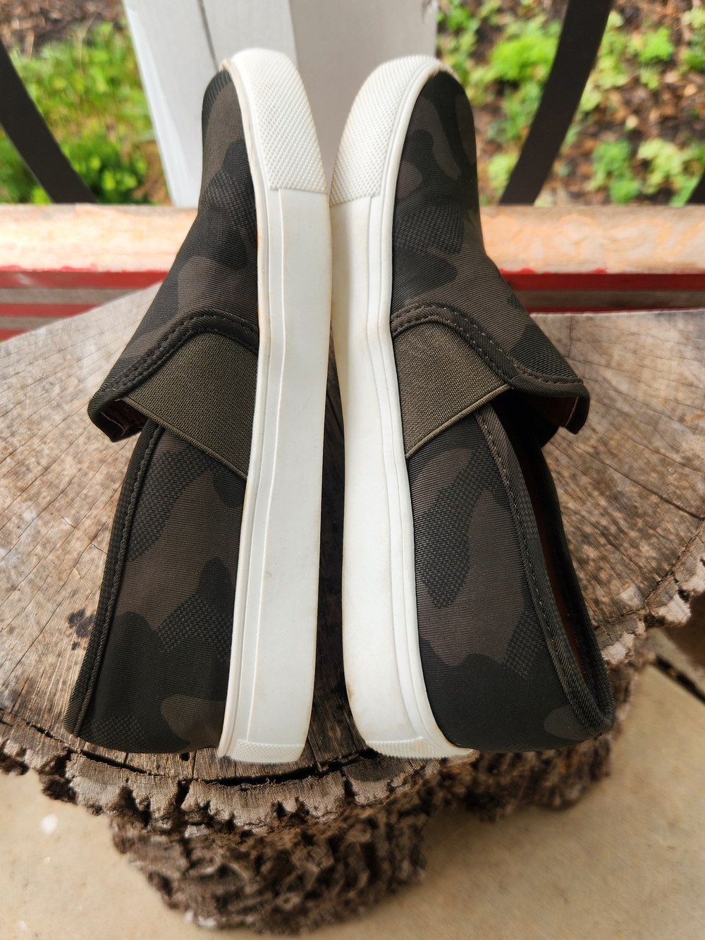 Steve Madden Women’s Camo Slip-On Loafers in Olive Green and Black - Picture 6 of 7